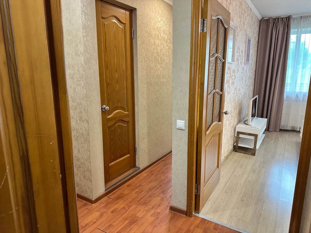 "В Гости!" на Кирова 87 (2к квартира рядом с Цирком)