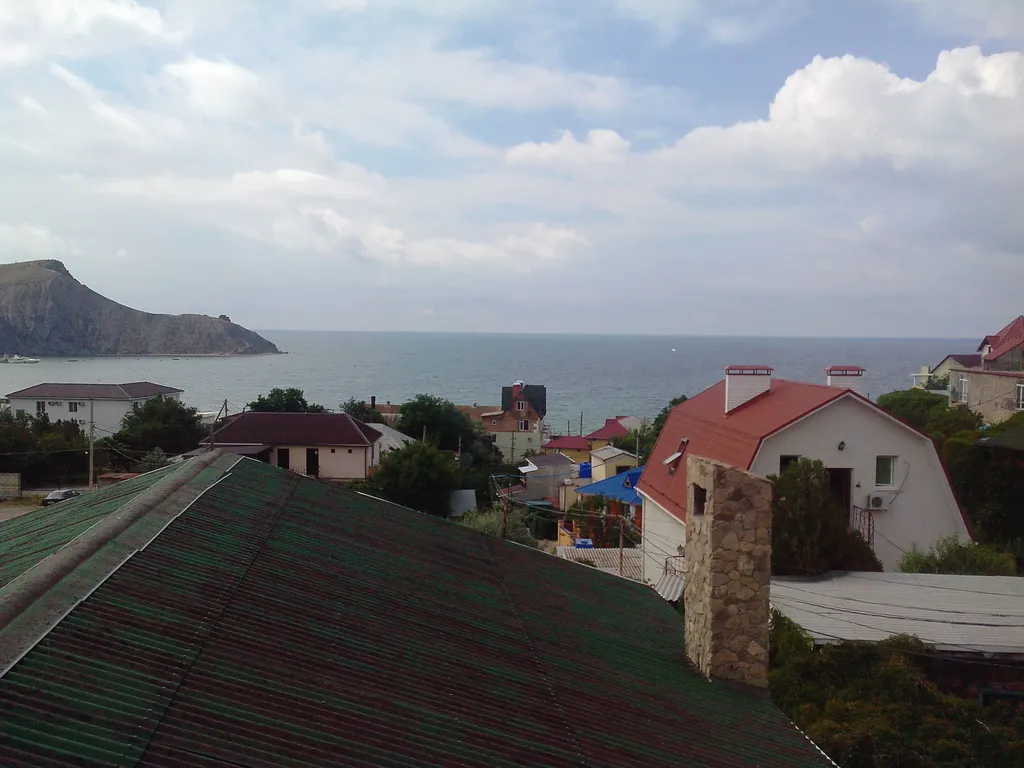 Коттедж у моря