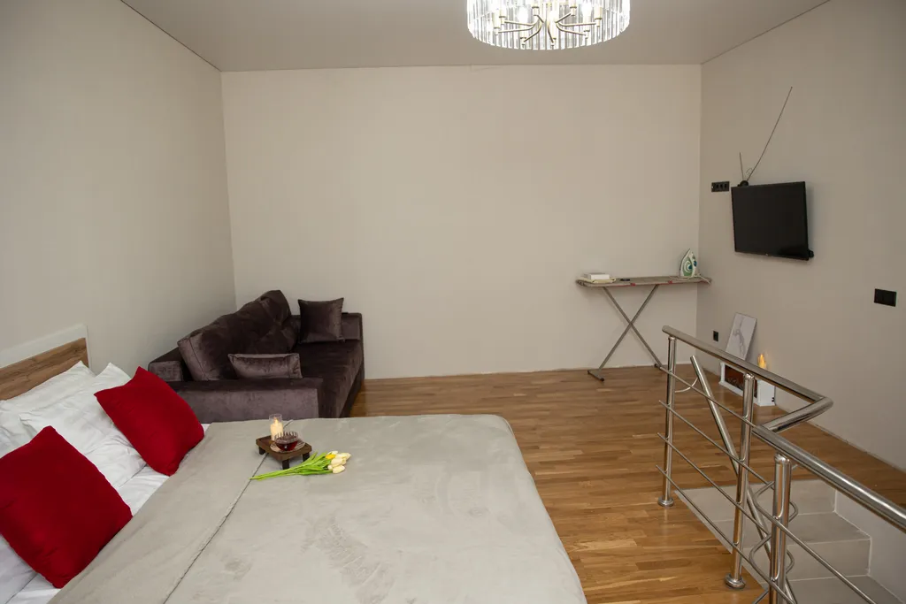 Коттедж Коттедж Трёхкомнатная квартира в историческом центре — Махачкала