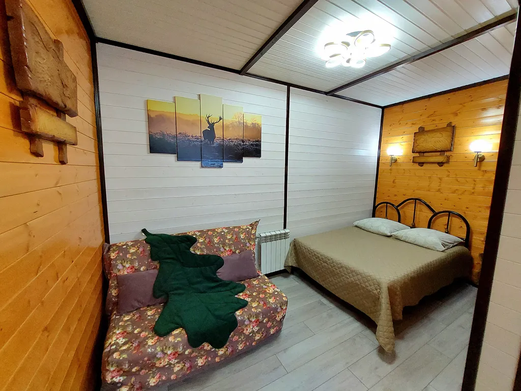 Домик с террасой и купелью