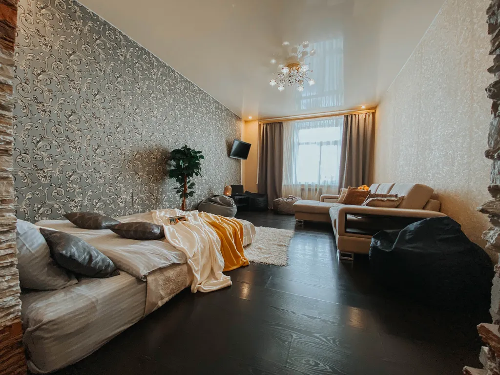 Двушка в центре с видом на Волгу