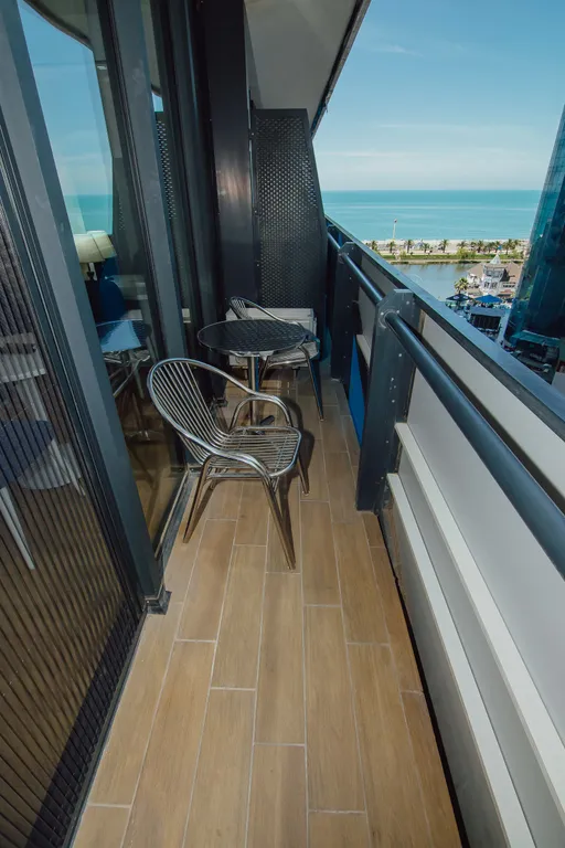 Квартира Апартаменты с видом на море первая линия — Батуми