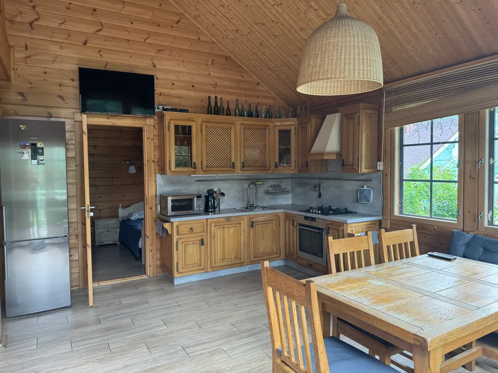 Уютный домик на берегу Ладожского озера дом 1