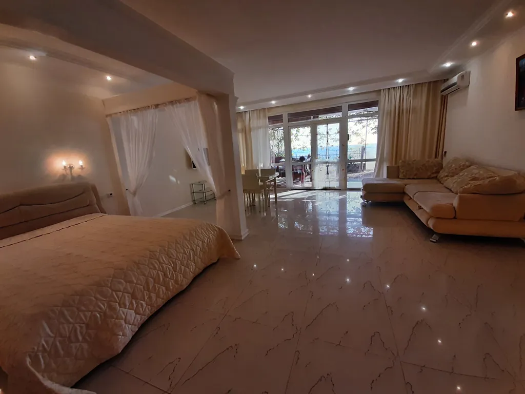 Уютный апартамент у моря в комплексе Эллада