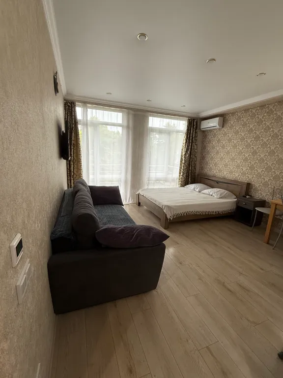 Квартира Квартира Уютная студия с видом и ароматами Южного дендрологического парка — Сириус