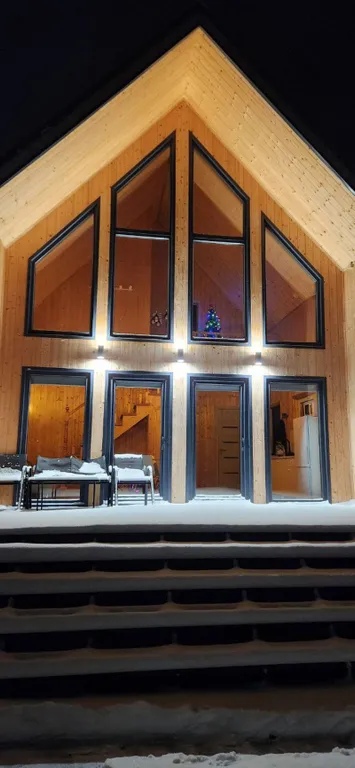 Дом с сауной, купелью и террасой