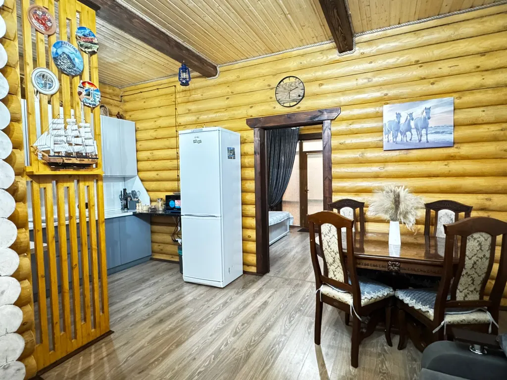 Домик у моря из бруса