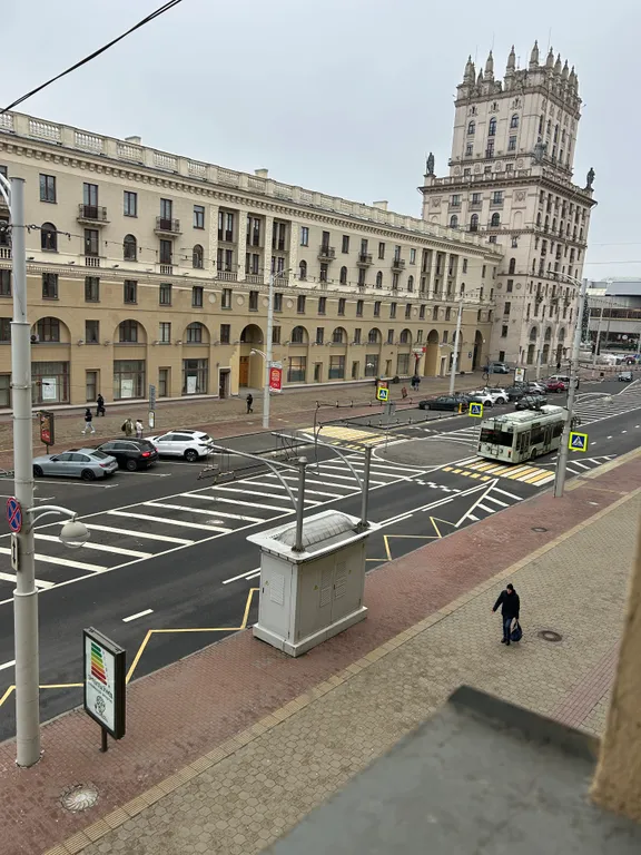Квартира Двухкомнатная квартира напротив ж/д вокзала и автовокзала. — Минск