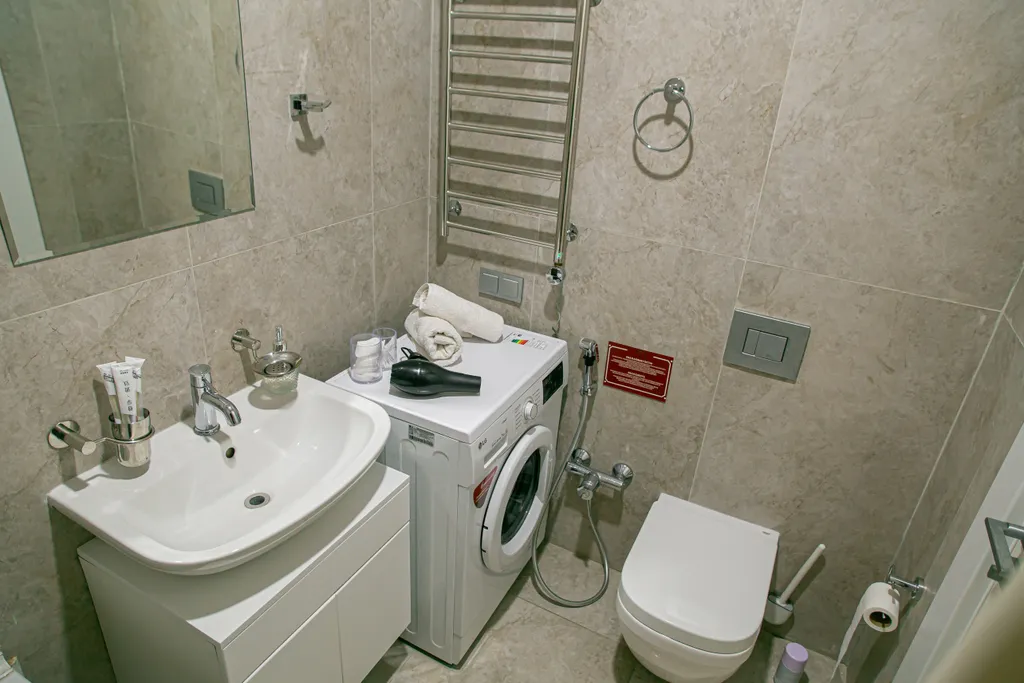 Бизнес-апартаменты с двумя кроватями рядом с ТРЦ MEGA