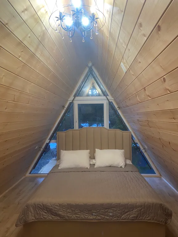 А-фрейм 1 с видом на горы и лес