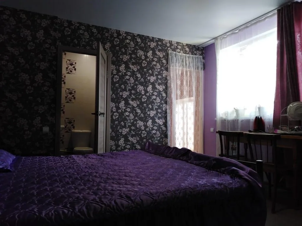 Квартира Уютный номер в частном секторе со всеми удобствами — аренда посуточно в Ейск