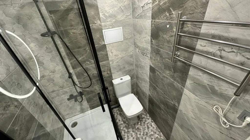 Студия у ДрамТеатра, АСЗ, Первостроителей Центр