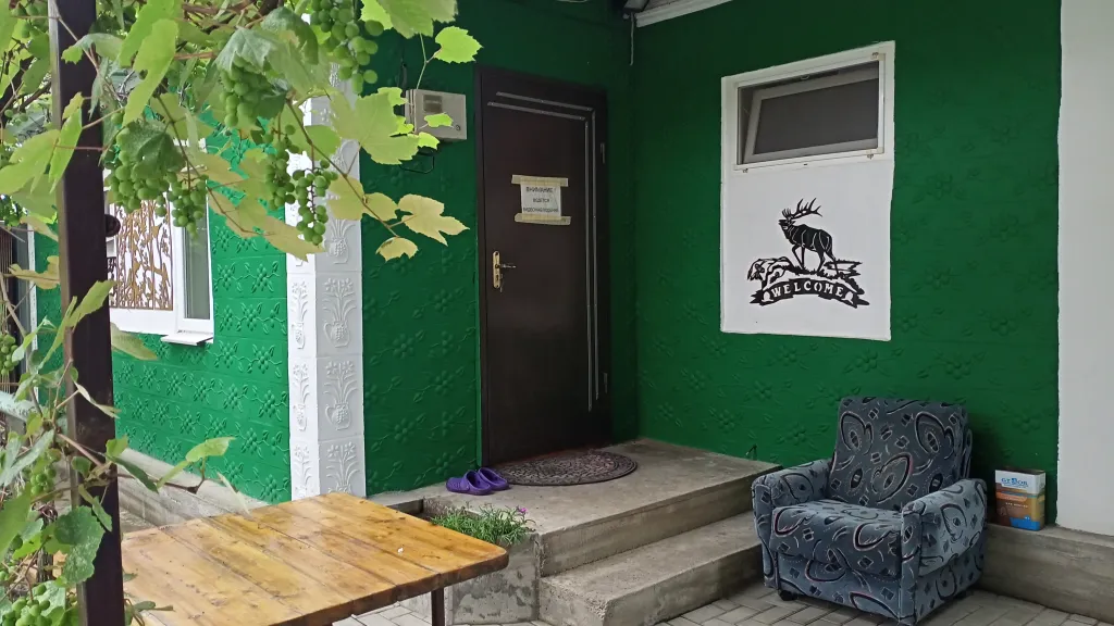 Квартира Тихий уютный домик с индивидуальной парковкой. — Лабинск