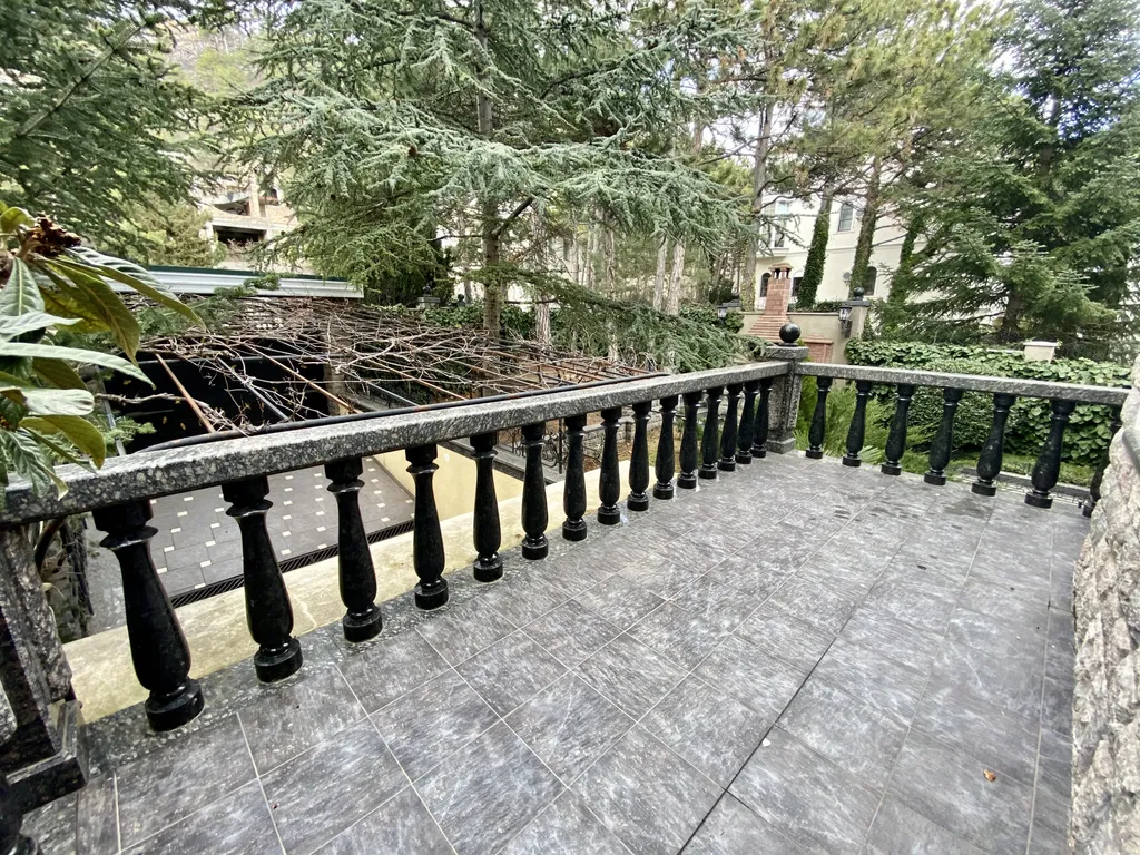 Особняк в заповедной зоне