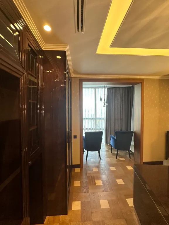 Квартира Уникальный 2-х этажный пентхауз с видом на центр города — Москва