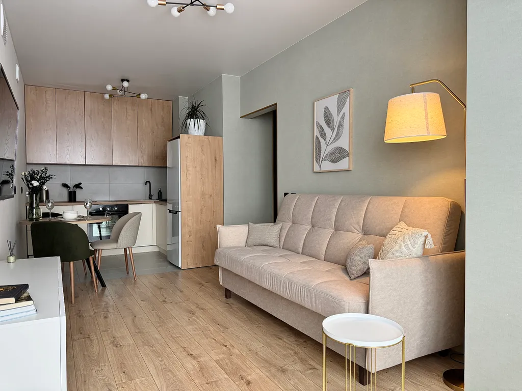 2-комнатная квартира в ЖК Скандис Озеро около ТРЦ Планета