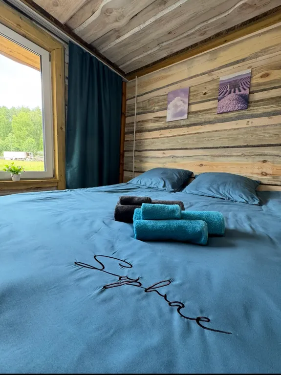 Дом с баней в лесу