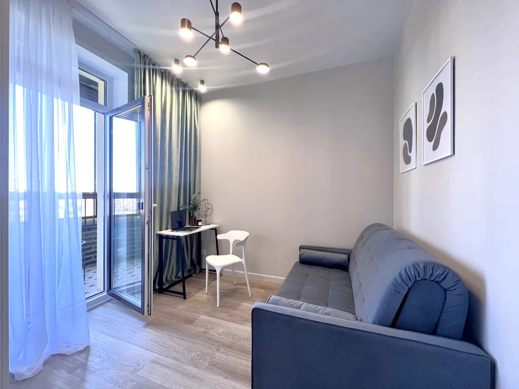 Трешка у аквапарка с панорамным видом на реку