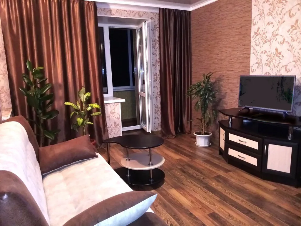 Евро Люкс с видом на реку