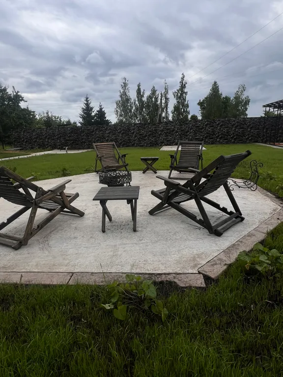 Частный дом недалеко от города