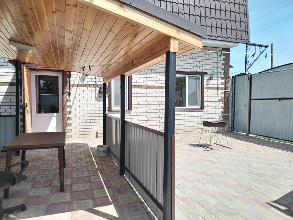 Уютный котедж на берегу Волги