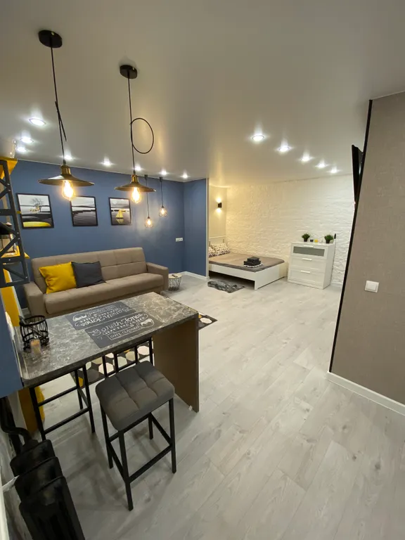 Уютная, новая квартира в центре города