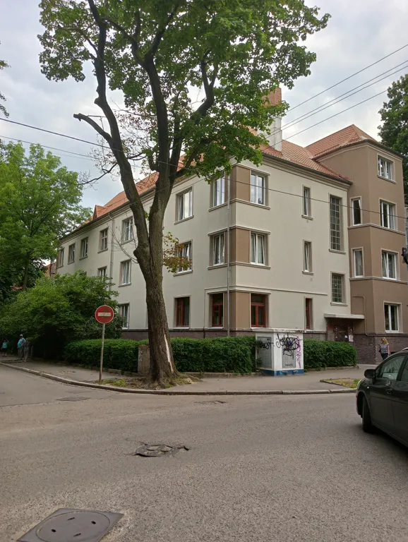 Недорогая уютная квартира в центре — аренда посуточно в Калининград