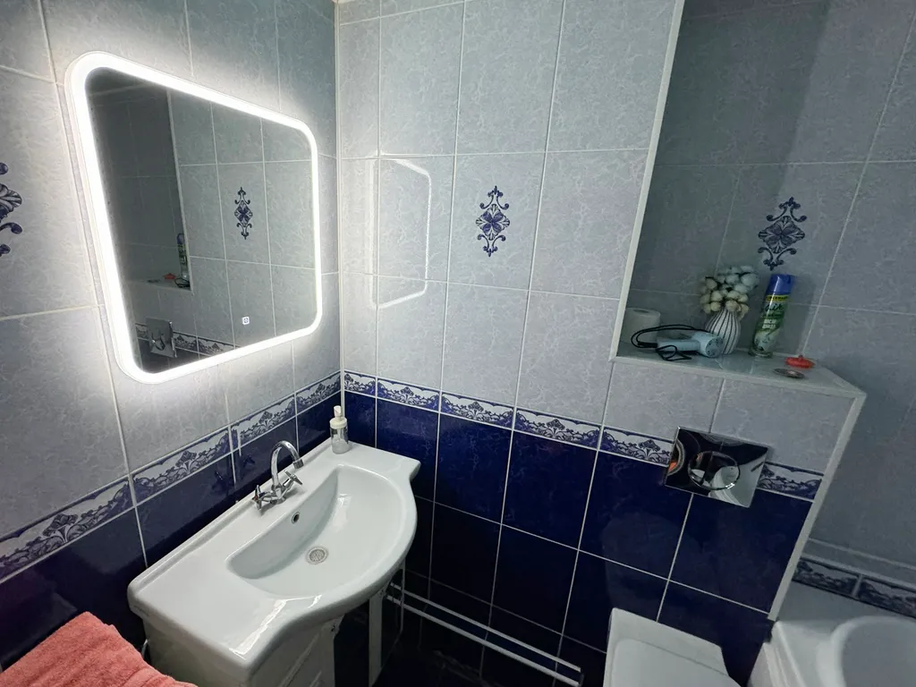 2-к квартира в самом центре, два квартала от жд вокзала