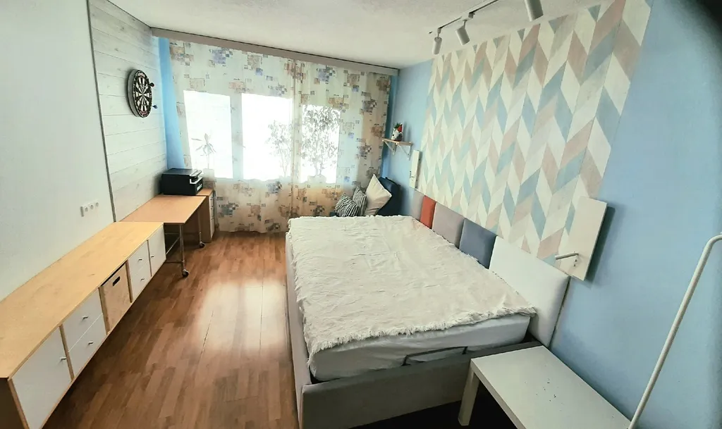 Изолированная комната в 7 минутах пешком от автовокзала