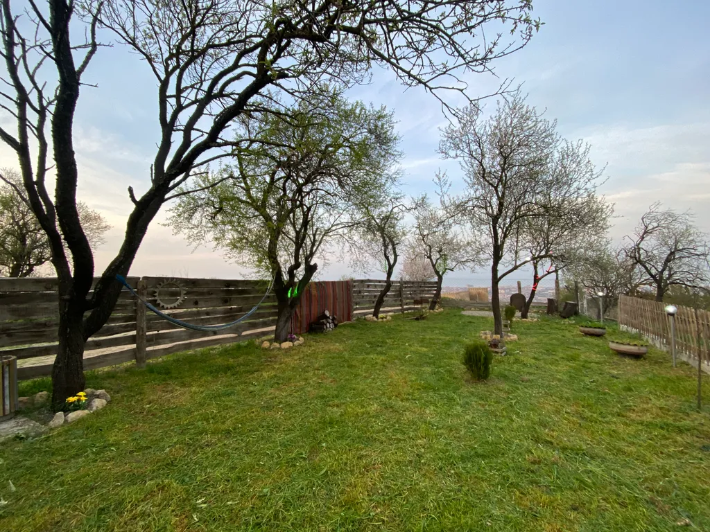 Апартамент с видом на город на крепость и на море