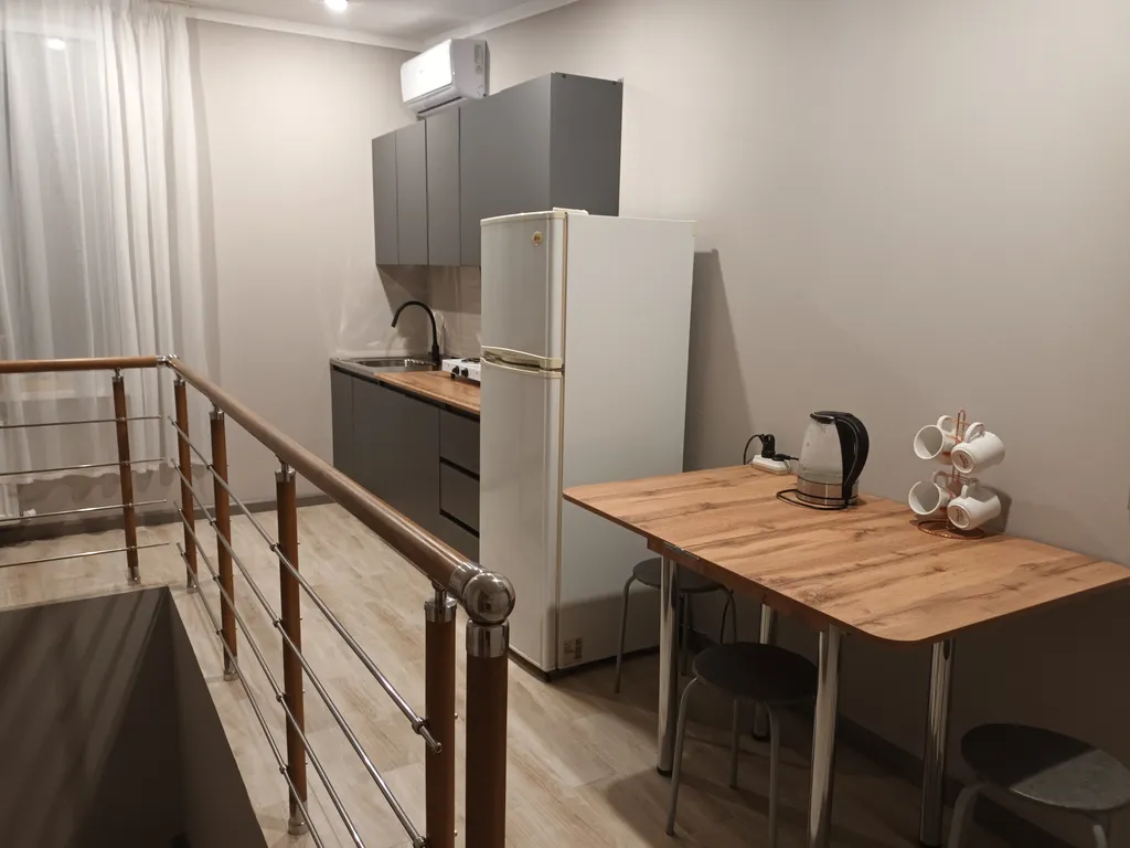 Дом с бассейном