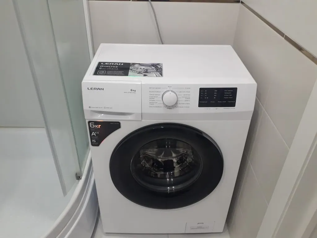 Новая красивая квартира с ремонтом 16 этаж4 раздельных места