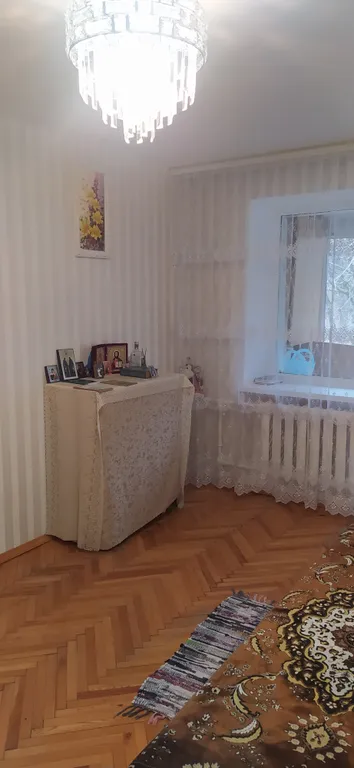 Дом возле леса, 5 этаж, окна в горы, птицы и воздух