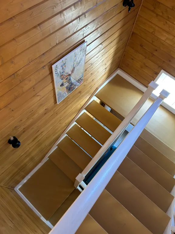 Дом в лесу с баней и видом на Волгу