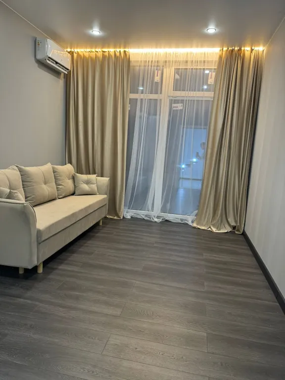 Дом с баней и теплым бассейном