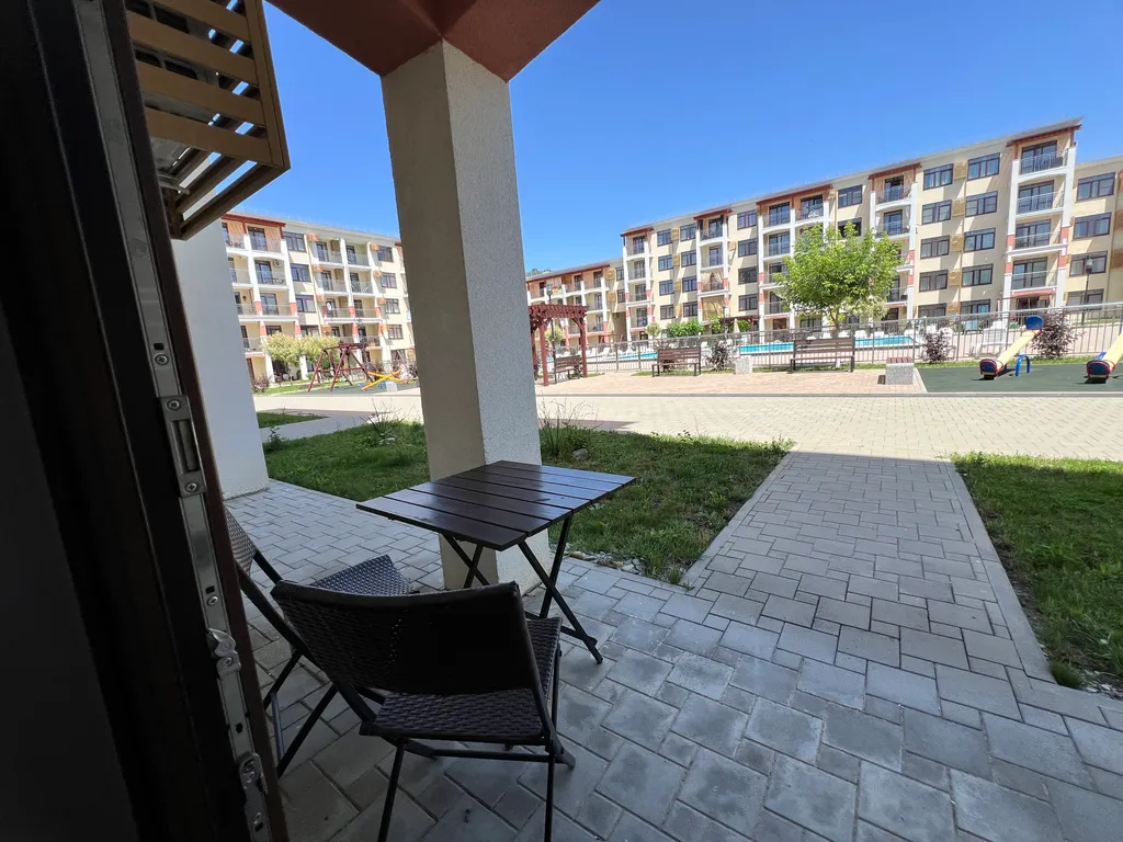 Эксклюзивная квартира с выходом на бассейн