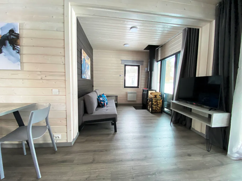 Коттедж Новый уютный дом с кондиционером на опушке леса в 20 минутах от города — Санкт-Петербург