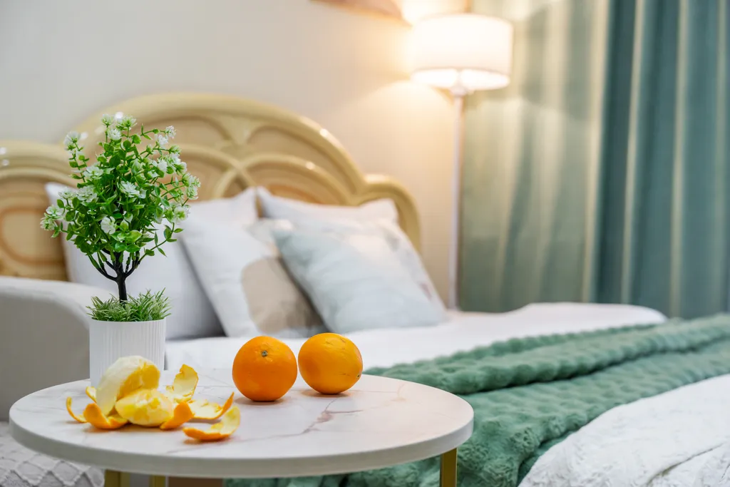 Панорамные окна в пол с потрясающим видом на закат