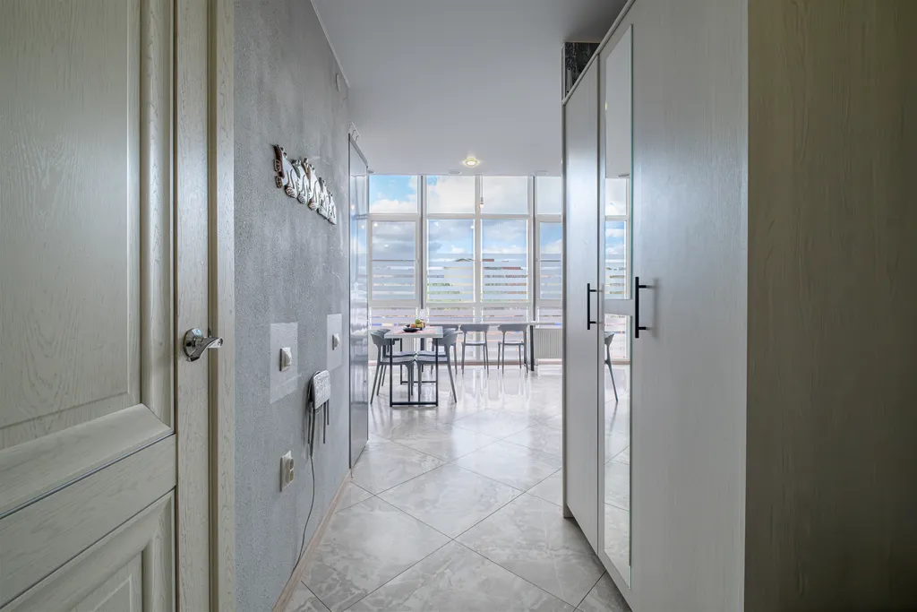 Просторная двухуровневая квартира с панорамой