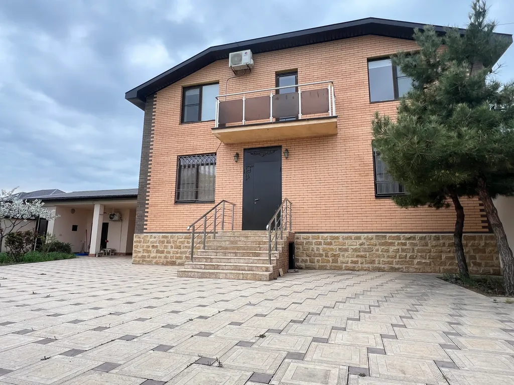 Уютный дом у моря