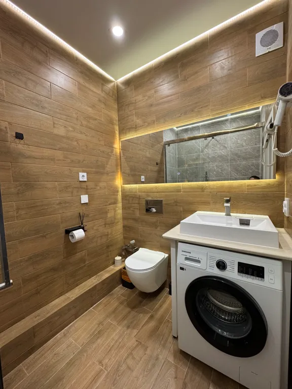 Современная, уютная квартира с видом на море