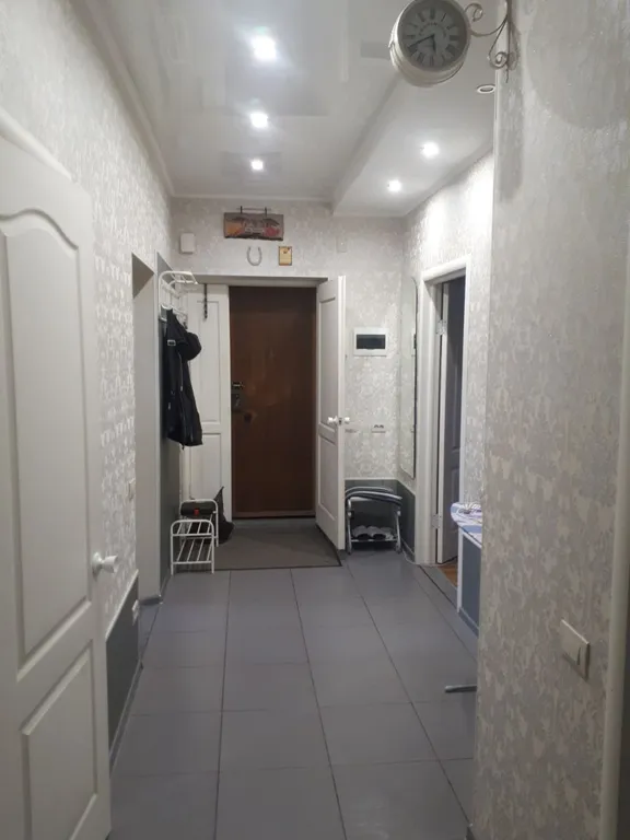 Уютная двухкомнатная квартира у Комсомольской площади