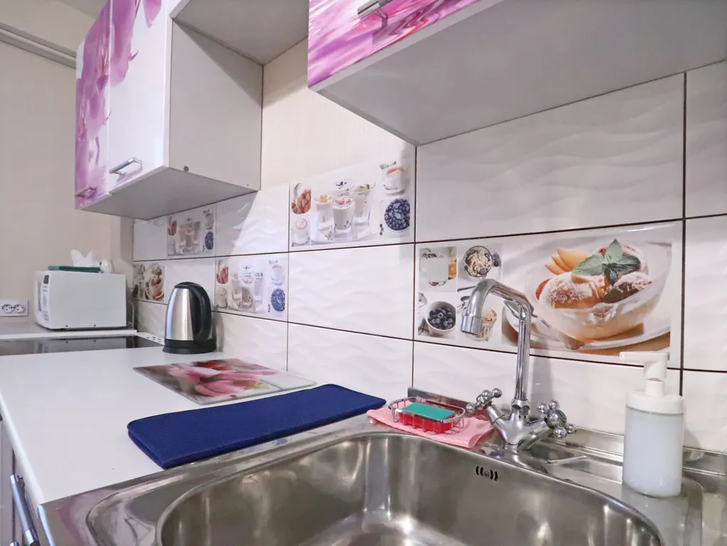 Большая двухкомнатная квартира в новом доме с охраняемой парковкой