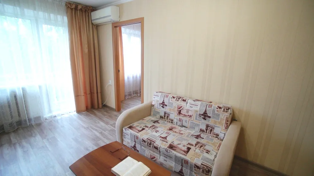 Комфортабельная двухкомнатная квартира около АО Тяж Маш и СВВАУЛ