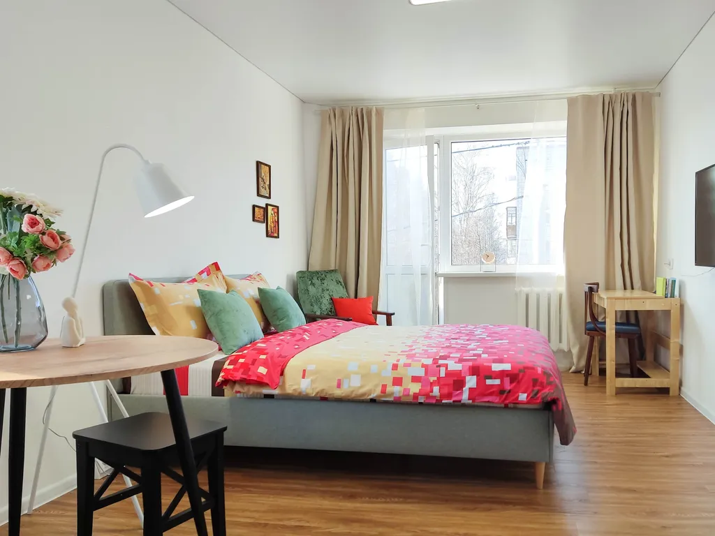 Квартира Двухкомнатная в центре Сеть ЙоХоум — аренда посуточно в Йошкар-Ола