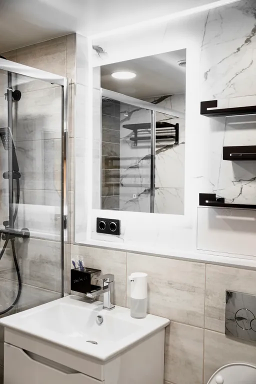 Уютная квартира с дизайнерским ремонтом в центре города.