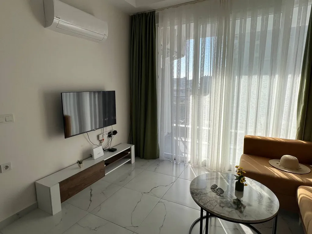 Теплые, солнечные апартаменты