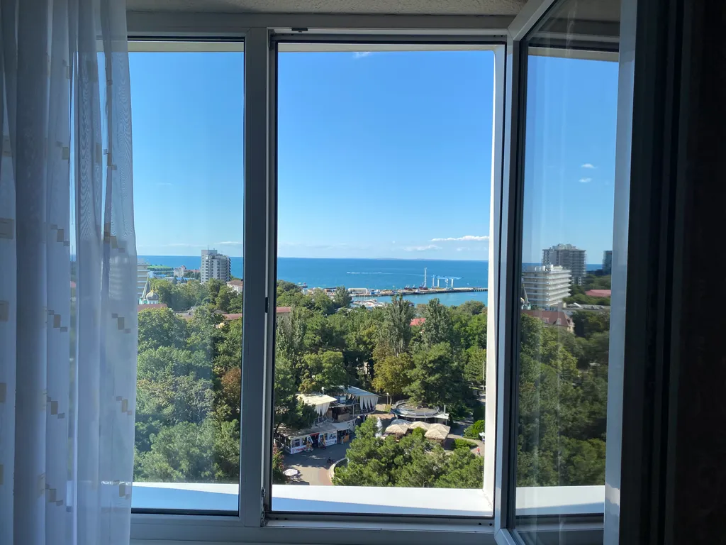 Квартира Квартира на первой береговой линии в центре города, с видом на море — Анапа