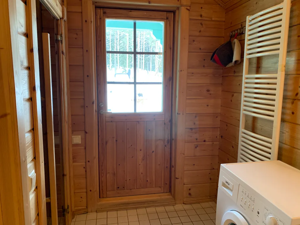 Уютный домик на берегу Ладожского озера дом 1