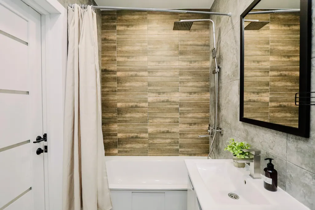 Oчаpовательная квaртиpа c бaлкoнoм